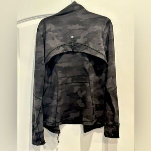 Lululemon define jacket luon size 16 in heritage 365 camo